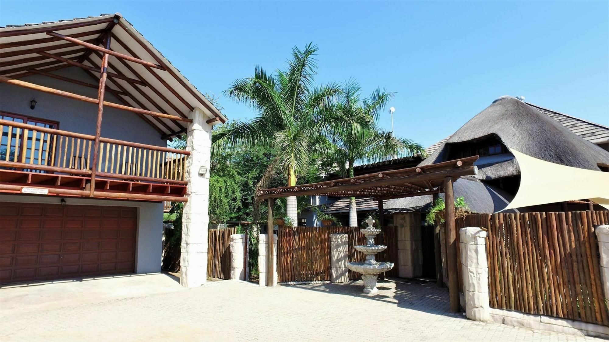 Beyond The Boma Boutique Guesthouse Marloth Park Exterior foto